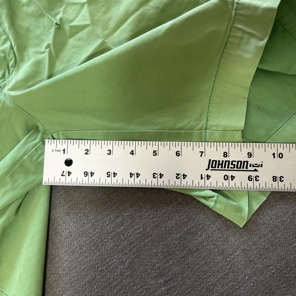 Bugatchi Men's Green Chino Shorts‎ Size 36